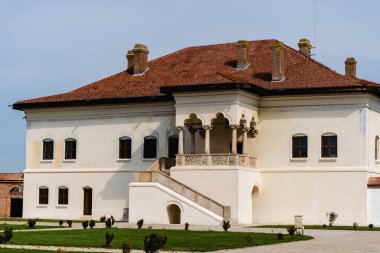 POTLOGI, ROMANIA - 17 NİSAN 2022: Potlogi 'den Brancovenesc Sarayı.