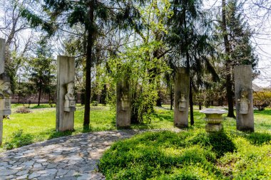 GOLESTI, ROMANIA - 18 Nisan 2022 Golesti Müzesi. Bağcılık ve Şiir Müzesi.