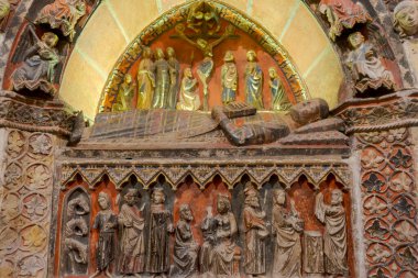 İspanya 'nın Salamanca şehrinin eski ve güzel katedralinin içinde.