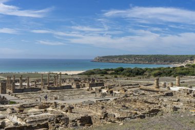 Baelo Claudia 'nın antik Roma villasının kalıntıları. Endülüs' ün doğal parkında.