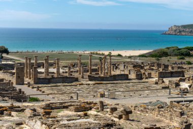 Baelo Claudia 'nın antik Roma villasının kalıntıları. Endülüs' ün doğal parkında.