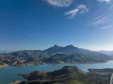Grazalema doğal parkı, Zahara de la sierra rezervuarı ve tajo algarin, Endülüs