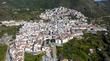 İspanya 'nın Malaga ili Ojen belediyesinin hava manzarası
