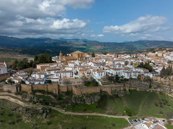 Kilátás Monumentális Város Ronda Ókori Városfalak Spanyolország — Stock Fotó