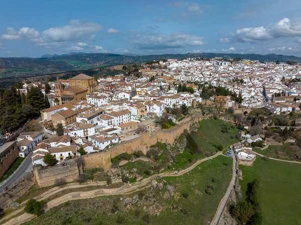 Kilátás Monumentális Város Ronda Ókori Városfalak Spanyolország — Stock Fotó