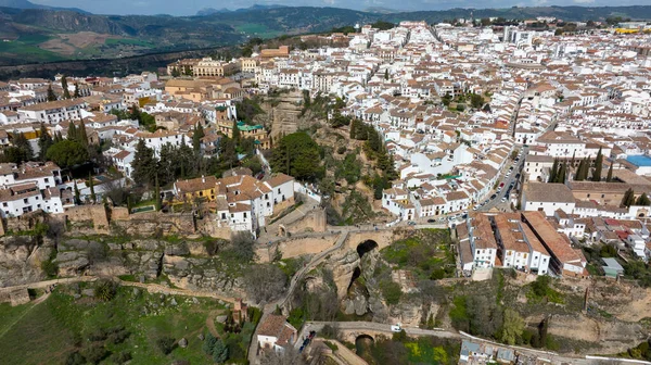 Kilátás Monumentális Város Ronda Ókori Városfalak Spanyolország — Stock Fotó