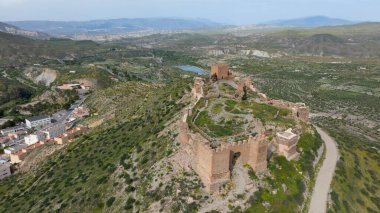 İspanya 'nın Almerya ilindeki Tabernas kalesi veya alcazaba manzarası