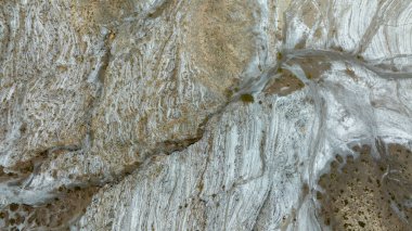 Çölün şekilleri ve desenleri tavernalardan havadan görüldüğü gibi.