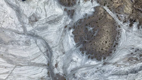 Çölün şekilleri ve desenleri tavernalardan havadan görüldüğü gibi.