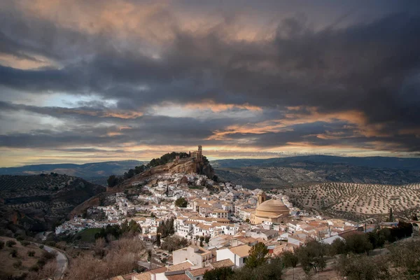 Endülüs Kasabaları, Granada eyaletinde Montefrio