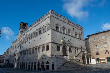 Perugia 'daki Piazza della Signoria' daki Palazzo Balducci Sarayı