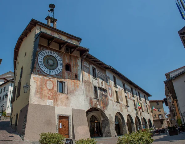 Clusone Bergamo Италия Июля 2022 Года Piazza Dell Orologio Главная — стоковое фото