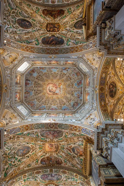 Bergamo Italien September 2022 Fräscht Tak Basilikan Santa Maria Maggiore — Stockfoto