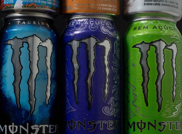 Photo Cans Energetic Monster — Stock Photo, Image