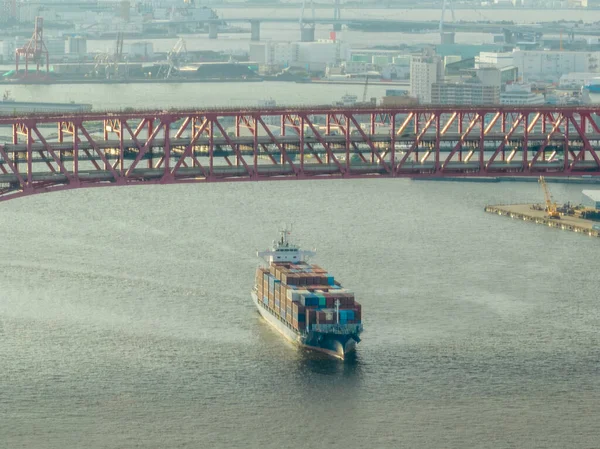 Aerial View Fully Loaded Container Ship Entering Harbor Bridge High — Stock Photo, Image