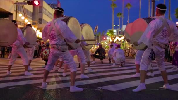 Taiko Drummers Slow Motion Night Awaodori Festival High Quality Footage — Vídeo de stock