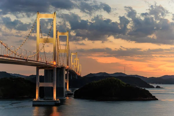 Luzes Ponte Kurushima Misturam Com Pôr Sol Que Brilha Sobre — Fotografia de Stock