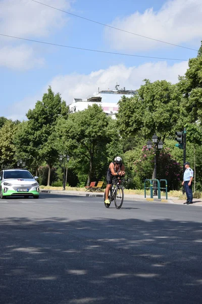 Tirane Albania Mayo 2022 Ciclistas Corriendo Por Carretera Ciudad Competencia —  Fotos de Stock