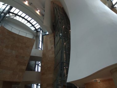Guggenheim Müzesi Bilbao, İspanya. Bask ülkesinde.