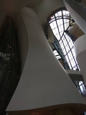 Guggenheim Müzesi Bilbao, İspanya. Bask ülkesinde.