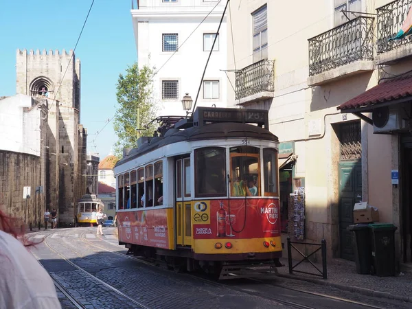 Capital Portugal Lisboa Uma Cidade Costeira Mesmo Tempo Montanhosa — Fotografia de Stock