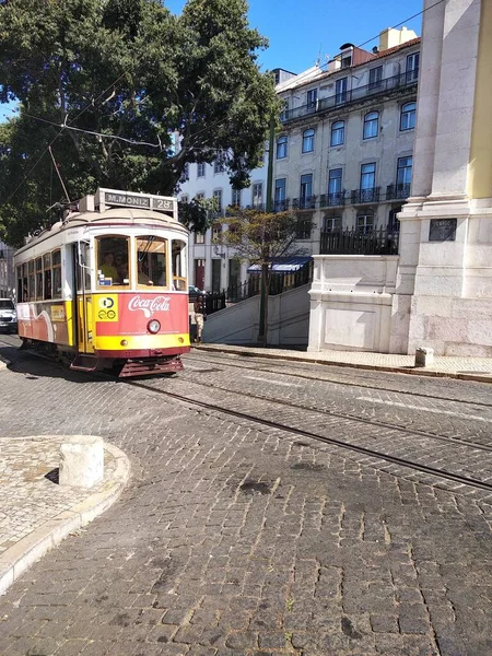 Capital Portugal Lisboa Uma Cidade Costeira Mesmo Tempo Montanhosa — Fotografia de Stock