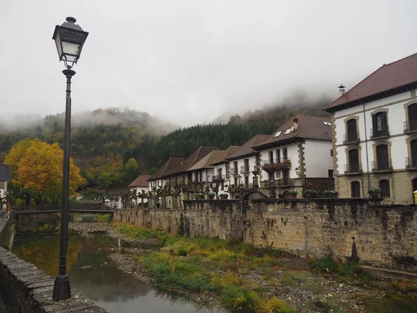 Ochagavia Ville Située Dans Les Pyrénées Navarraises Espagne — Photo