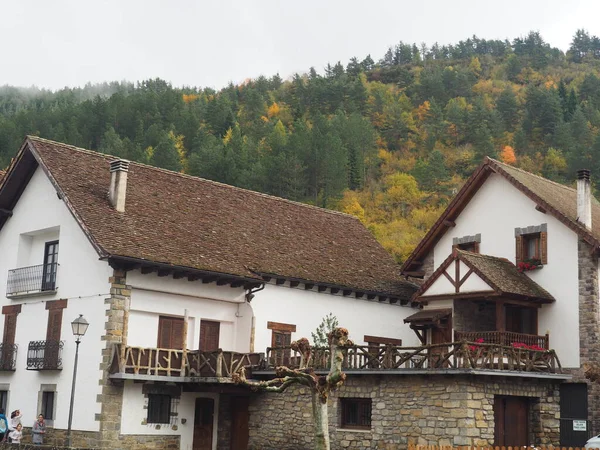 Ochagavia Pueblo Situado Los Pirineos Navarros España — Foto de Stock