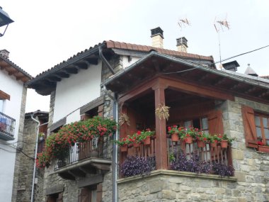 Roncal, Roncal vadisinde bir Navarran kasabası. İspanya.