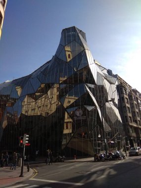 Bilbao, görülecek çok köşesi olan bir Bask şehri. Bask Ülkesi, İspanya.