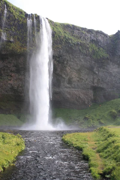 Island Ungewöhnliche Landschaften Mit Spektakulären Wasserfällen Und Gletschern — Stockfoto