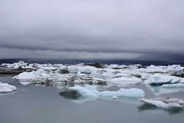 Jokulsarlon Glacial Lake Southern Iceland — стоковое фото