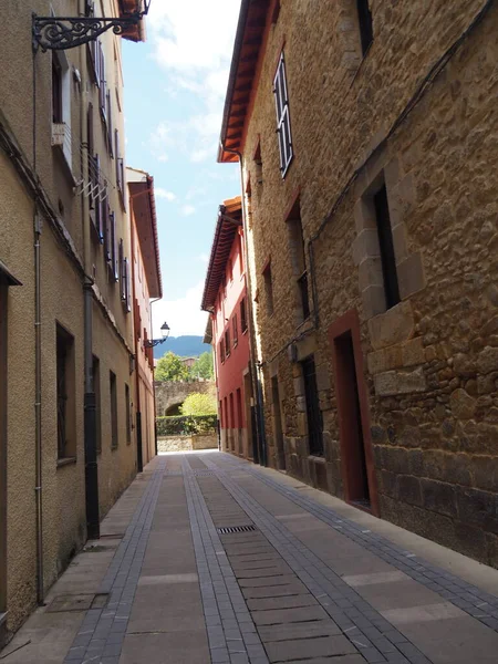 Elorrio Prachtige Baskische Stad Omgeven Door Indrukwekkende Bergen Spanje — Stockfoto
