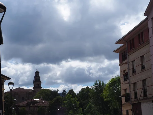 Elorrio Krásné Baskické Město Obklopené Impozantními Horami Španělsko — Stock fotografie