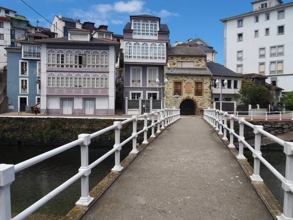 Luarca Uma Cidade Asturiana Com Pequeno Mas Bonito Porto Marítimo — Fotografia de Stock