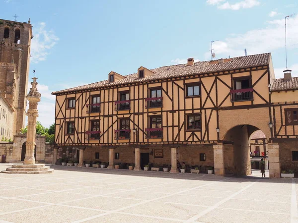 Pearanda de Duero, Burgos eyaletinde kendi kalesi olan bir belediye. İspanya.