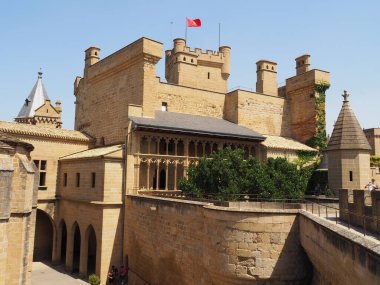 Olite ve kraliyet sarayı, Navarra krallarının sarayı. İspanya.