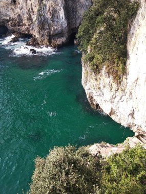 Santoa 'daki Deniz Feneri Yolu' nda. İspanya.