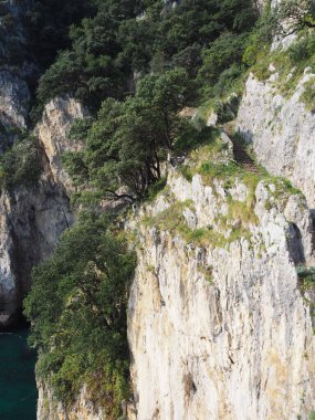 Santoa 'daki Deniz Feneri Yolu' nda. İspanya.