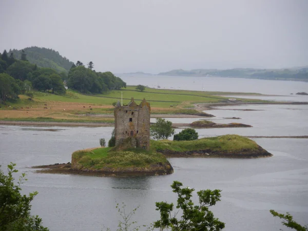 Κάστρο Stalker Που Βρίσκεται Ένα Νησί Στο Loch Laich Σουηδία — Φωτογραφία Αρχείου