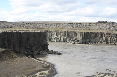 Selfoss, İzlanda 'nın kuzeyinde bir şelale var..
