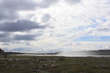 Selfoss, İzlanda 'nın kuzeyinde bir şelale var..