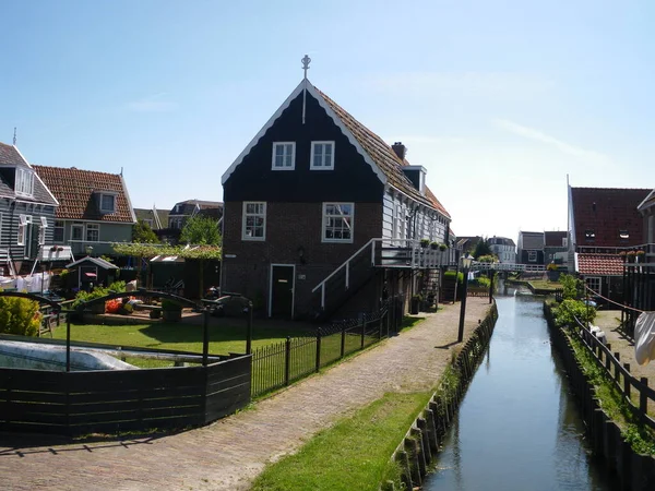 Fugir Para Marken Tranquilidade Entre Canais Países Baixos — Fotografia de Stock