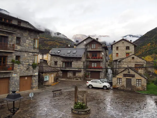 Broto, a municipality in the province of Huesca, in the heart of the Pyrenees.