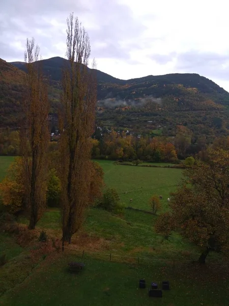Broto Und Umgebung Mitten Herbst Huesca Spanien — Stockfoto