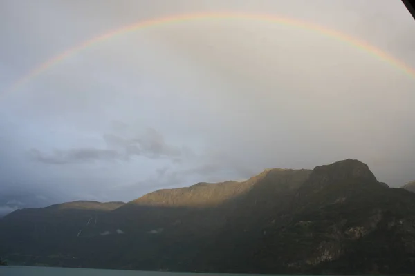 Viki Fjord Camp Located End Sognefjord Overlooking Feigefossen Waterfall Norway — Stockfoto