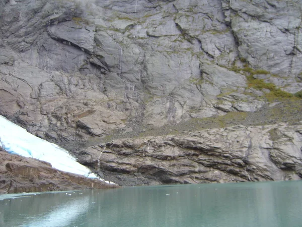 Льодовик Бріксдал Посеред Природного Парку Норвегії — стокове фото