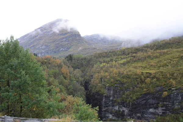 Geiranger Middle Fjord Impressive Views Norway — Foto de Stock