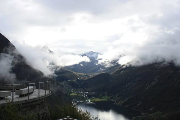 Geiranger Middle Fjord Impressive Views Norway — Zdjęcie stockowe