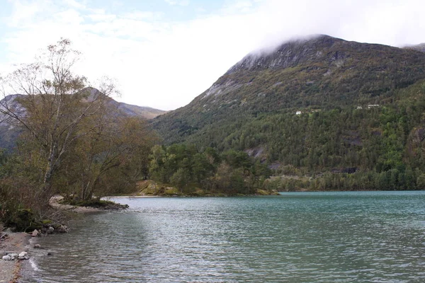 Oppstrynsvatn Norwegian Lake Town Stryn — Stockfoto